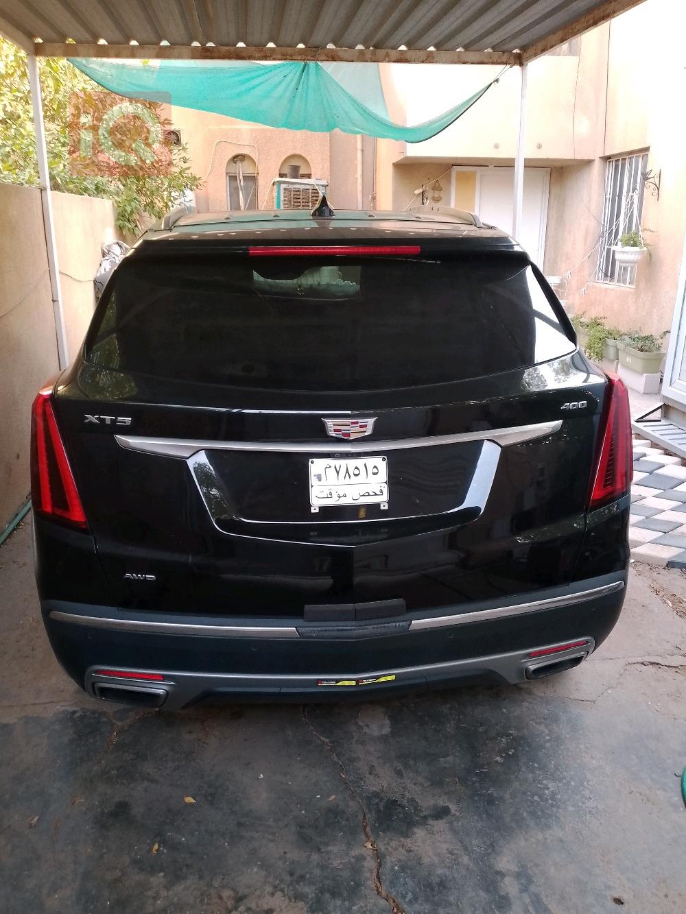 کادیلاک XT5